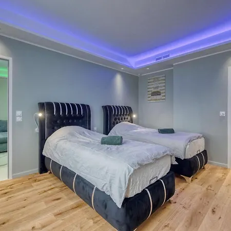 Apartment Chez Flo *