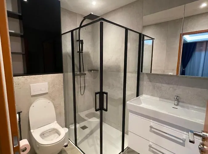 Chez Flo Apartment *